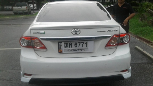 ขาย toyota altis 2010