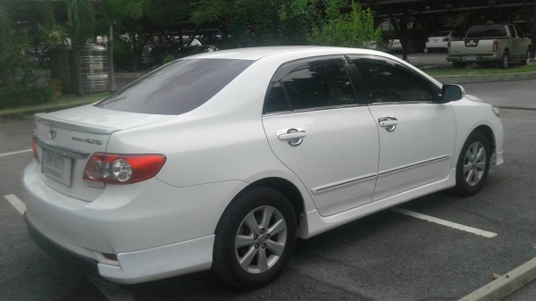 ขาย toyota altis 2010