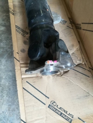 2,800 บ.โทร 083-2000058 LINE ID: line832923 เพลากลางรถยนต์ 6 ล้อ ของTOYOTA GENUINE PARTS สภาพสวยใหม่ในกล่อง (มี 5 อัน) 2,800 บ.โทร 083-2000058 LINE ID: line832923 เพลากลางรถยนต์ 6 ล้อ ของTOYOTA GENUINE PARTS สภาพสวยใหม่ในกล่อง (มี 5 อัน)