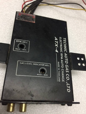 250 บ. ส่งฟรี083-2000058  LINE ID: line832923 เครื่องเลือกและจัดการใช้แก็สหรือน้ำมัน และเลือกอัตโนมัติ แสดงระดับของแก็ส