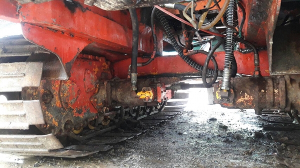 ขาย 285.000บาท รถเกี่ยวข้าว  ช.เจริญการช่าง อุ้ม2.5ตัน ปรับระดับ เครื่องดีปั้มแรง