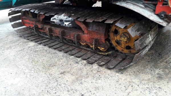 ขาย 285.000บาท รถเกี่ยวข้าว  ช.เจริญการช่าง อุ้ม2.5ตัน ปรับระดับ เครื่องดีปั้มแรง