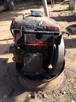 เครื่องมิตซู 7 แรง 2 เครื่องติดได้หลวม