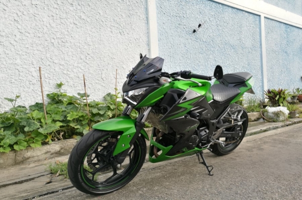 Z300 2015 รถบ้านแท้ เจ้าของคนเดียว มีของแต่ง รูดบัตรได้