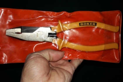 ขายคีมปากจิ้งจกBOKER MADE IN GERMANY.เก่าเก็บ