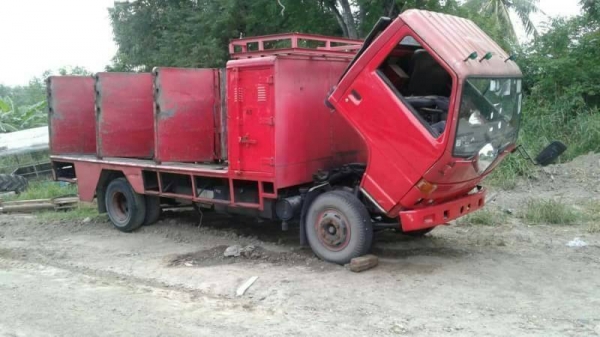 ISUZU NPR59 PU5 ISUZU NPR59 PU5