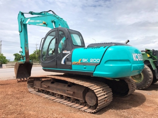 ขายรถแบคโฮ KOBELCO SK200 MARK 5 SUPER รถนอกนำเข้าจากญี่ปุ่น สภาพสวยพร้อมใช้งาน มีVDOการทำงานครับ