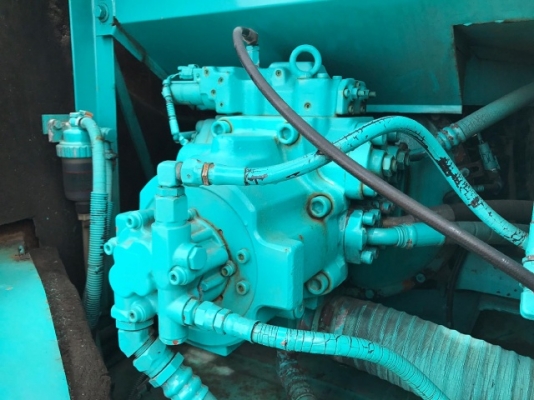 ขายรถแบคโฮ KOBELCO SK200 MARK 5 SUPER รถนอกนำเข้าจากญี่ปุ่น สภาพสวยพร้อมใช้งาน มีVDOการทำงานครับ