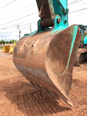 ขายรถแบคโฮ KOBELCO SK200 MARK 5 SUPER รถนอกนำเข้าจากญี่ปุ่น สภาพสวยพร้อมใช้งาน มีVDOการทำงานครับ