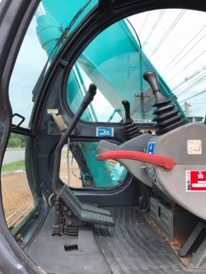 ขายรถแบคโฮ KOBELCO SK200 MARK 5 SUPER รถนอกนำเข้าจากญี่ปุ่น สภาพสวยพร้อมใช้งาน มีVDOการทำงานครับ