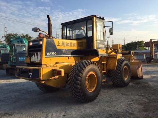 KOMATSU WA300-1 ซีเรียลสูง จากญี่ปุ่นแท้ รถสภาพมาเดิมๆ สวยพร้อมใช้งาน