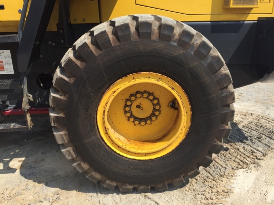 มาใหม่ สวยสุด KOMATSU WA320-6 นำเข้าจากญี่ปุ่น โทร.090-986-2521 อ๊อบ