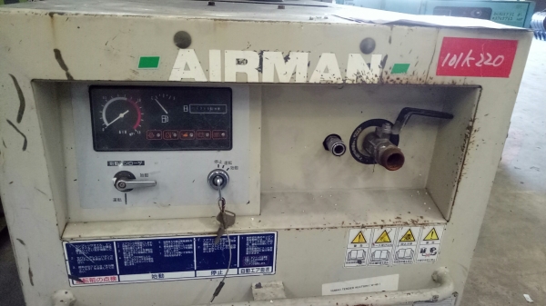 เครื่องปั้มลม Airman PDS50s ลม  เครื่องสวยสภาพดี เครื่องปั๊มสกูลดี ไม่รั่วซึม เครื่องปีใหม่ 2004 ชั่วโมงทำงาน 1,715 ชม. ปีใหม่ๆราคาสวยๆ โทร 061-4194021 พรภวิษย์