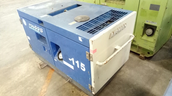 เครื่องปั้มลม Airman PDS50s ลม  เครื่องสวยสภาพดี เครื่องปั๊มสกูลดี ไม่รั่วซึม เครื่องปีใหม่ 2004 ชั่วโมงทำงาน 1,715 ชม. ปีใหม่ๆราคาสวยๆ โทร 061-4194021 พรภวิษย์