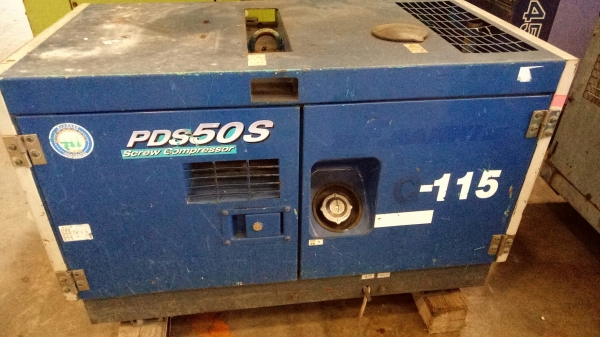 เครื่องปั้มลม Airman PDS50s ลม  เครื่องสวยสภาพดี เครื่องปั๊มสกูลดี ไม่รั่วซึม เครื่องปีใหม่ 2004 ชั่วโมงทำงาน 1,715 ชม. ปีใหม่ๆราคาสวยๆ โทร 061-4194021 พรภวิษย์