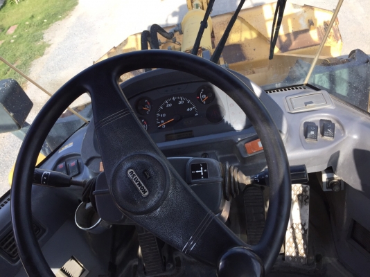 KOMATSU WA270-5 โทร.090-986-2521 อ๊อบ