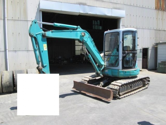 Komatsu PC40MR-1 นำเข้าเองจากญี่ปุ่น ตู้เก๋ง รถสวย ระบบดี ถึงไทยเร็วๆนี้