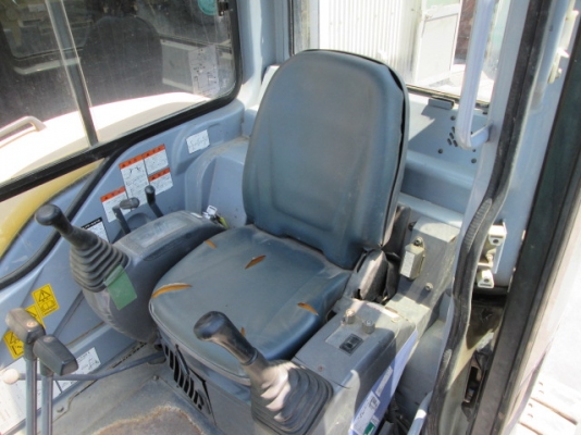 Komatsu PC40MR-1 นำเข้าเองจากญี่ปุ่น ตู้เก๋ง รถสวย ระบบดี ถึงไทยเร็วๆนี้