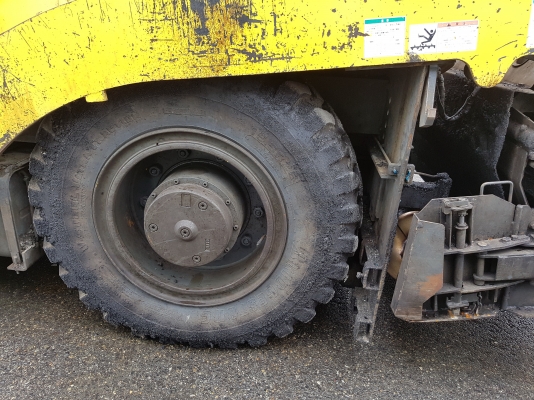 ขายรถปูยาง Asphalt ยี่ห้อ Sumitomo รุ่น HA60W-5 รถเก่าญี่ปุ่น สภาพสวย