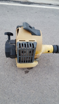 เครื่องตัดหญ้ามือ 2 ญี่ปุ่น ยี่ห้อ Kawasaki เครื่องตัดหญ้ามือ 2 ญี่ปุ่น ยี่ห้อ Kawasaki