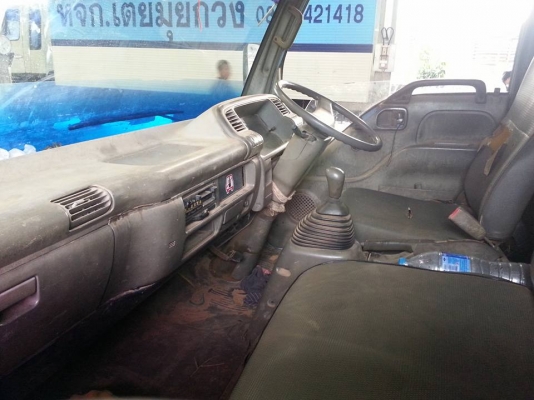 ขายรถ6ล้อ NPR 120แรง ฝาขาว สโลกลาง เฟืองท้ายใหญ่ ราคา390,000 สนใจโทร 090-8588220 093-3258446 www.nar