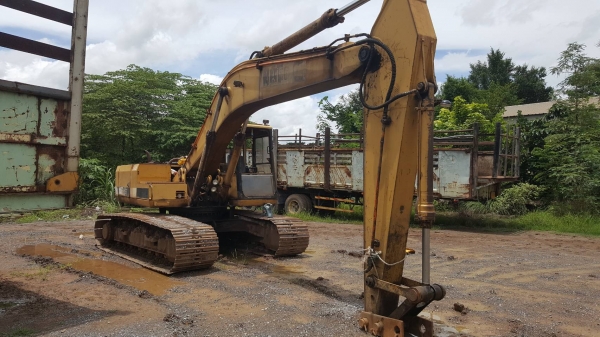 ขาย แบคโฮ CAT E200B เครื่อง 6D14 เทอร์โบ ปั้มดี ช่วงล่างเต็ม เอวแน่นไม่หลวม เอกสารใบซื้อขาย ราคาต่องได้ ขาย แบคโฮ CAT E200B เครื่อง 6D14 เทอร์โบ ปั้มดี ช่วงล่างเต็ม เอวแน่นไม่หลวม เอกสารใบซื้อขาย ราคาต่องได้