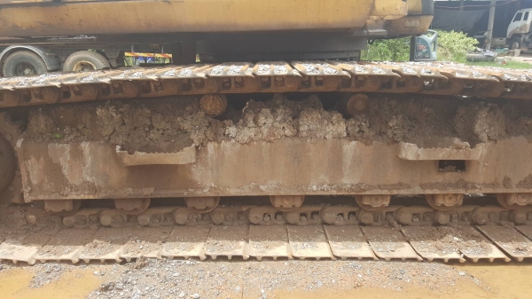 ขาย แบคโฮ CAT E200B เครื่อง 6D14 เทอร์โบ ปั้มดี ช่วงล่างเต็ม เอวแน่นไม่หลวม เอกสารใบซื้อขาย ราคาต่องได้