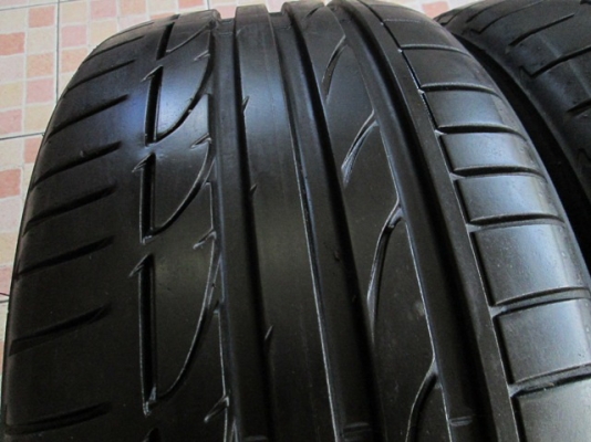 ยาง BRIDGESTONE S001 225-40-18 ปี2515 สวยจัด 1คู่