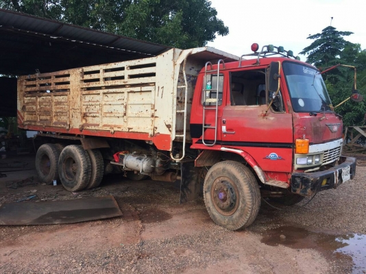 HINO 2เพลาZMเบรคแห้ง เครื่องHO7D 195แรง เล่มชุดโอนพร้อมภาษีใช้ได้ รถพร้อมใช้งาน ราคา400,000บ. สนใจ 0