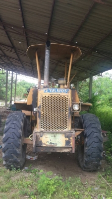 รถตักล้อยาง CAT 910 แบบเอวอ่อน