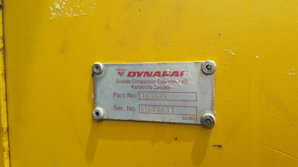 รถบดสั่นเสทือน DYNAPAC CA252D เก่านอก เอกสารแจ้งจำหน่าย