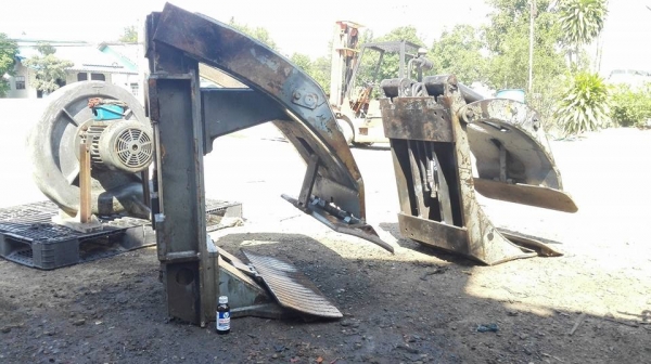 ** เหลือ 1 ตัว ** ปากคีบญี่ปุ่น TCM Made in JAPAN ปากยาว 1 เมตร ของลงตู้สดนอกสภาพสวยพร้อมใช้