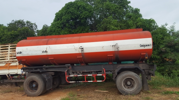 ขาย แทงค์น้ำมัน 16000 ลิตร ตามสภาพ เอกสารพร้อมโอน โทร 094-7052559,081-7855503 ยินดีคร่า...... ขาย แทงค์น้ำมัน 16000 ลิตร ตามสภาพ เอกสารพร้อมโอน โทร 094-7052559,081-7855503 ยินดีคร่า......