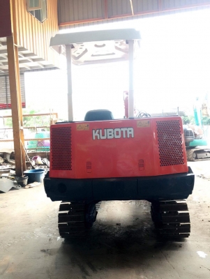 ขายรถขุด KUBOTA KH-027 เก่านอกแท้ เครื่องดี ระบบไว พร้อมทำสีเช็คระบบ มีเอกสาร  ราคา 240,000-.฿ สนใจโทร:096-5411713 หรือ 092-5768909 (วัชรัตน์) ติดต่อได้ 24 ชั่วโมง ยินดีให้บริการ