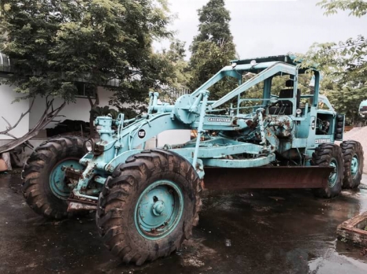ขายคู่ 595,000 รถเกรดเดอร์ CAT 12E และรถแทรคเตอร์ CAT D4D ขายเหมารวม 2 คัน รถสวยพร้อมใช้ รถอยู่ อำเภอเมือง กำแพงเพชร 090-772-3710 090-772-3708
