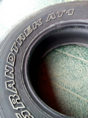 30x9.50R15  DUNLOP GRANDTREK AT1 ปี13  ชุด 4 เส้น  tel. 081-427-3941