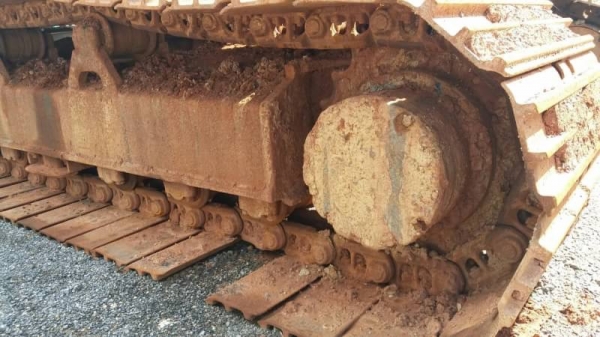 ขาย 950,000 HITACHI ZX 200-1 ไฟฟ้าครบ เครื่องดี ปั้มแรง เอวดี ช่วงล่างเต็มสวย เอกสารแจ้งจำหน่าย รถสวยพร้อมใช้   รถอยู่ ปทุมธานี โทร&amp;ไอดีไลน์ 0610710295