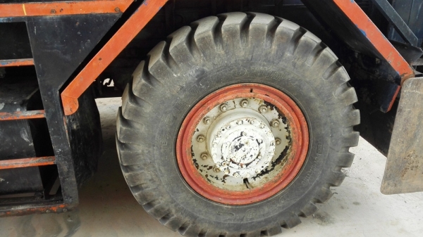 Tadano/  รถเครน 4 ล้อมือสอง/  ยกได้ 20 ตัน สูง 26 เมตร รุ่น M3 เอกสารเล่มทะเบียน