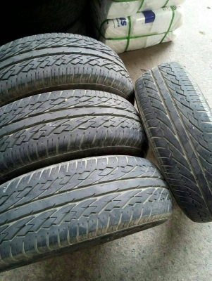 185/65R15 DUNLOP SP SPORT ชุด 4 เส้น  tel. 081-427-3941