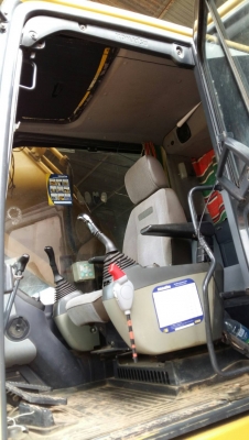 ขายรถแบคโฮ KOMATSU PC200-8 ใช้งาน 11,xxx ชั่วโมง สภาพดีพร้อมใช้งาน