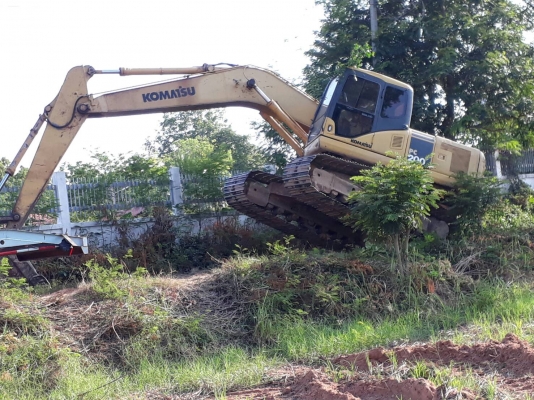 ขายรถแบคโฮ KOMATSU PC200-7A สภาพพร้อมใช้งาน เอกสารเล่มทะเบียน