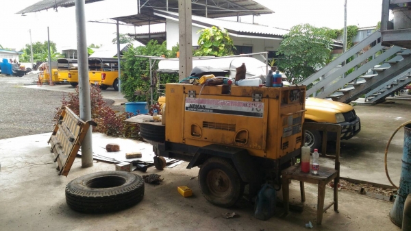 ขายด่วน เครืองปั้มลม แอร์เมน  เครือง perkin  3สูบ ขาย 60000