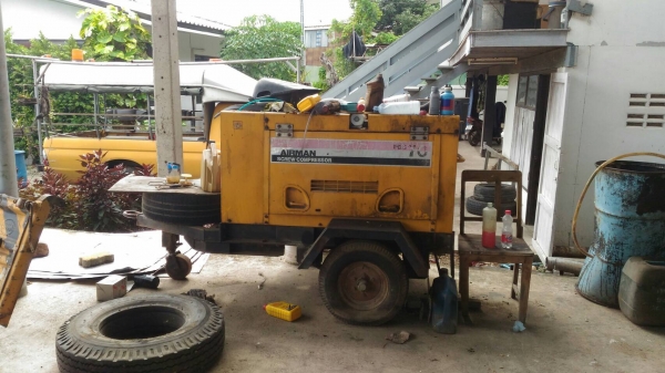 ขายด่วน เครืองปั้มลม แอร์เมน  เครือง perkin  3สูบ ขาย 60000