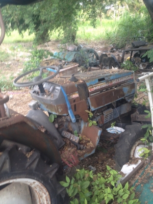 ขาย ซากรถไถ มิตสู 3สูบเครืองพัง 2เพลา  ขาย 30000