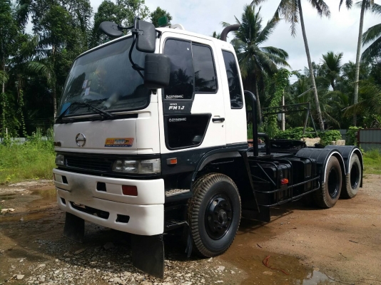 รถฮีโน่ 10 ล้อ ( หัวลาก ) FM1J 260 แรงม้า. ปี 45. สนใจติดต่อ 081 - 6079515