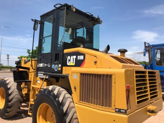 ขายรถตักล้อยาง CAT 910H ปี 2011 (ขนาดเท่า WA100-6) รถนอกนำเข้าจากญี่ปุ่น มีVDOการทำงานครับ