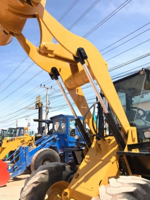 ขายรถตักล้อยาง CAT 910H ปี 2011 (ขนาดเท่า WA100-6) รถนอกนำเข้าจากญี่ปุ่น มีVDOการทำงานครับ