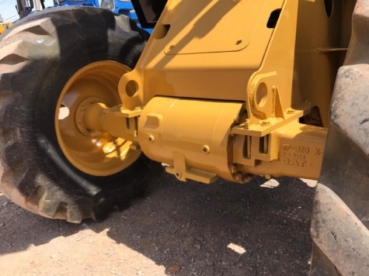 ขายรถตักล้อยาง CAT 910H ปี 2011 (ขนาดเท่า WA100-6) รถนอกนำเข้าจากญี่ปุ่น มีVDOการทำงานครับ