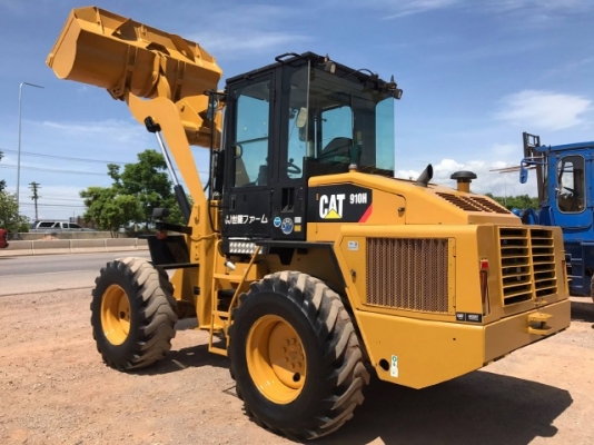 ขายรถตักล้อยาง CAT 910H ปี 2011 (ขนาดเท่า WA100-6) รถนอกนำเข้าจากญี่ปุ่น มีVDOการทำงานครับ