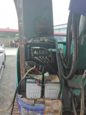 ขาย 295,000 K0BELCO sk 75 urไฟฟ้าครบ เครื่องดี ปั้มแรง เอวแน่น ช่วงล่างแน่น รถพร้อมใช้ รถอยู่ สมุทสาคร 090-772-3710 090-772-3708